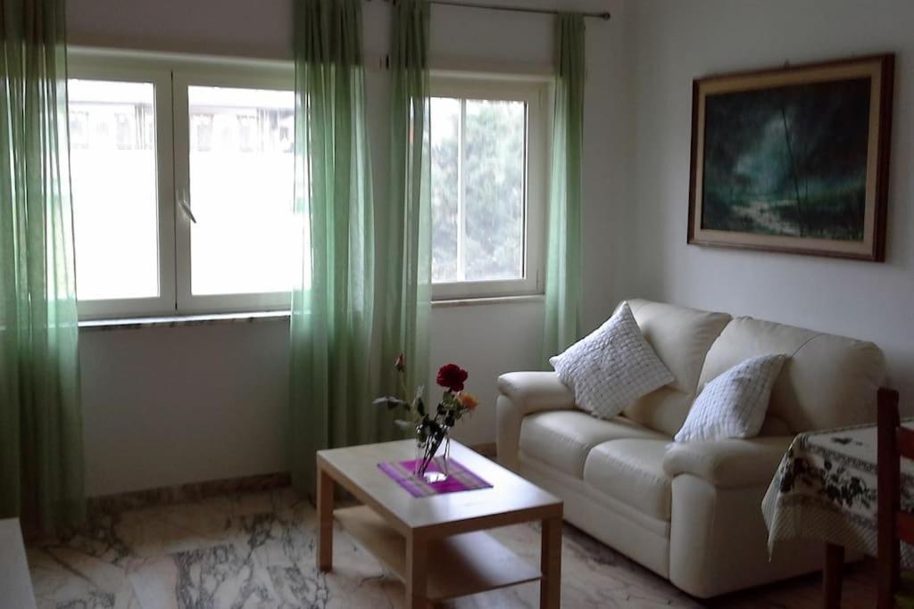 Apartament Girasole A Due Passi Dal Mare Minturno Zewnętrze zdjęcie